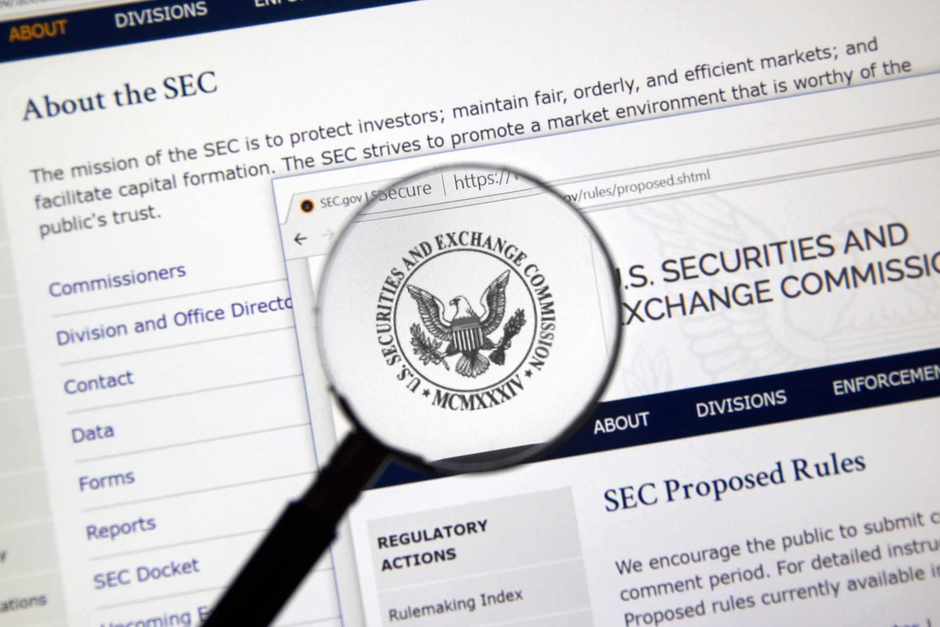 SEC postponing decision on VanEck/SolidX Bitcoin ETF
